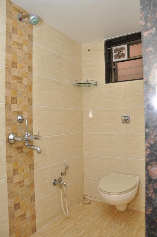 Raval Bunglow Hotel Pancsgani Szoba fotó